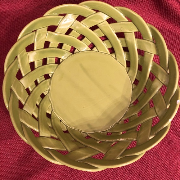 COPY - PRIMO’GI’s Ceramic Woven Basket - Picture 3 of 3